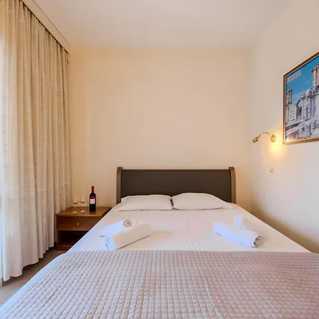 Hotel Artemis Prínos