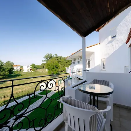 ホテル Artemis Prínos