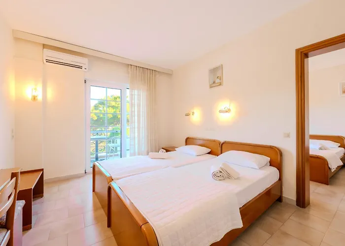 Artemis 酒店 Prínos