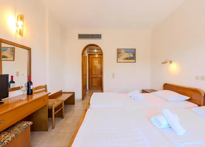 酒店 Artemis Prínos