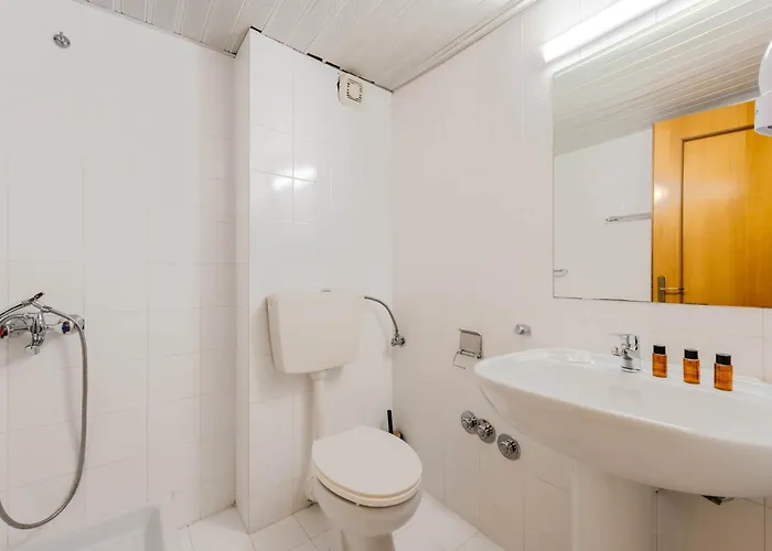 Artemis 酒店 Prínos