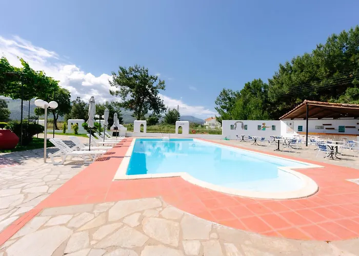 Artemis 酒店 Prínos